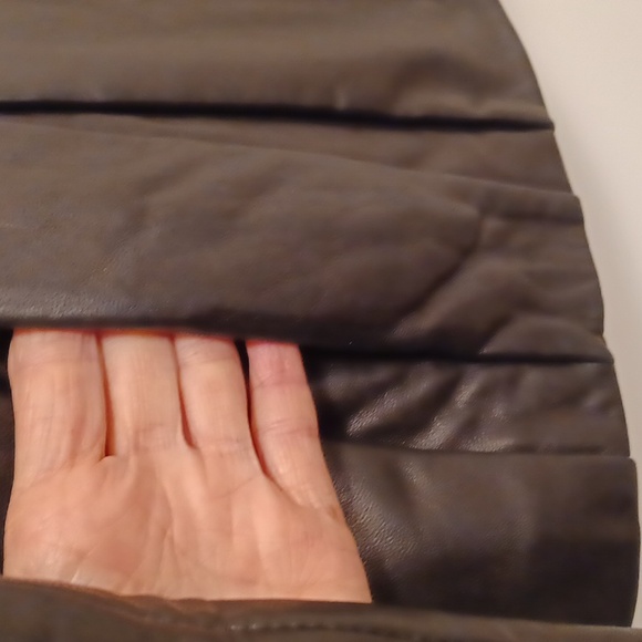 Jones New York Black Leather Scuba-Style Jacket - Picture 11 of 11